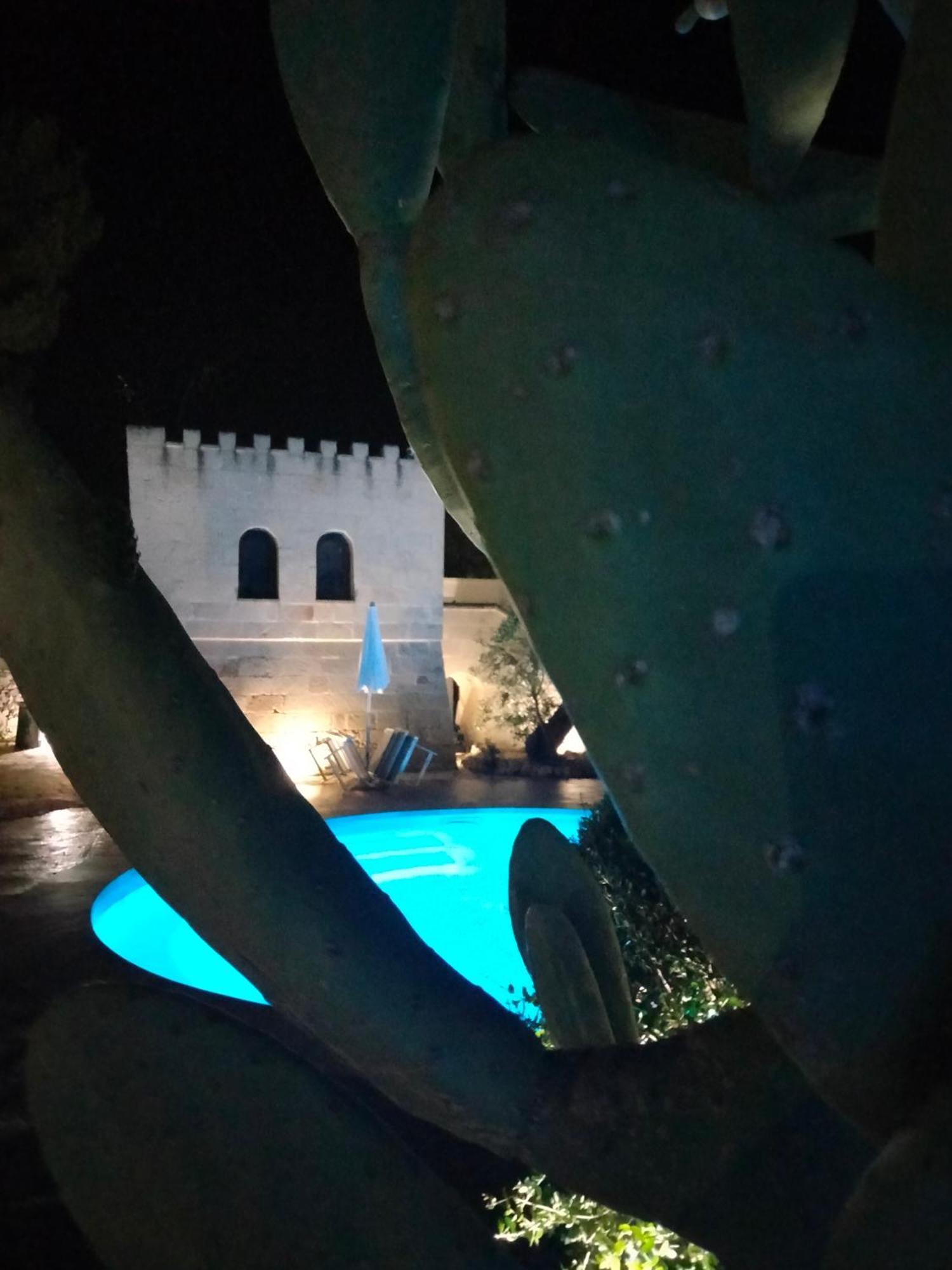 Resort Villa Hermosa ポルト・チェザーレオ エクステリア 写真